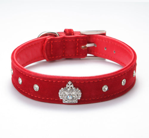 Luxury Velvet Pet Collar with Diamond Crown – Adjustable Dog & Cat Necklace